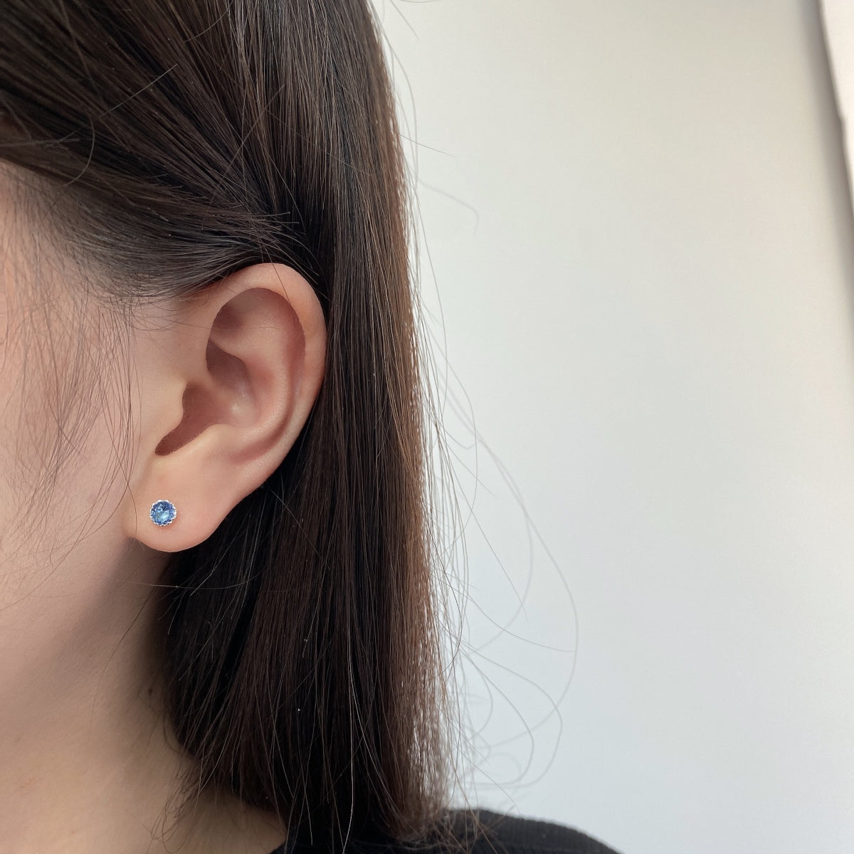 [AuraEcho]Sparkling Colorful Round Shape Earrings