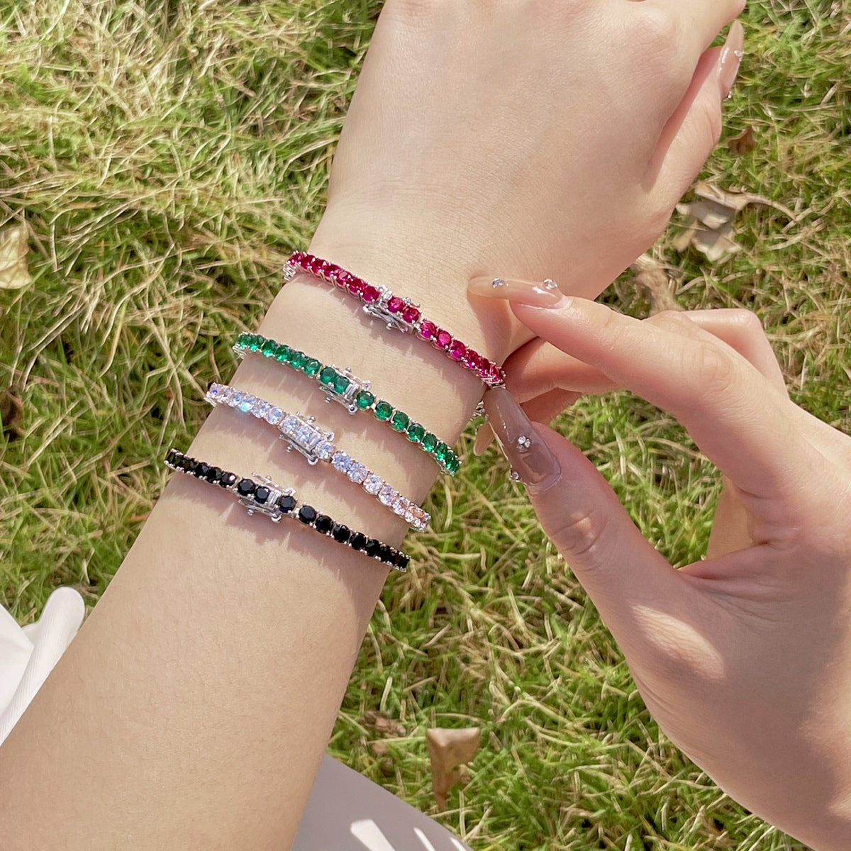 [AuraEcho]Radiant Colorful Round Cut Party Bracelet