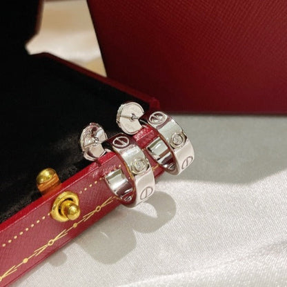 [AuraEcho]LOVE EARRINGS 5.7MM 2 DIAMONDS