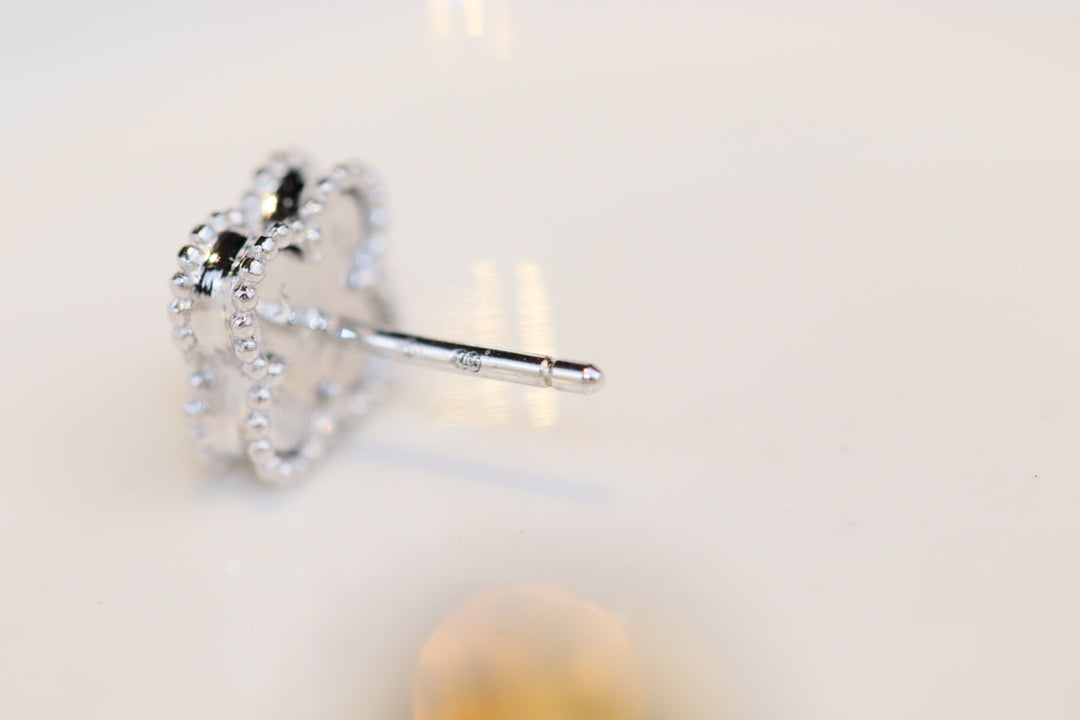 [AuraEcho]CLOVER MINI TURQUOISE SILVER STUD EARRINGS