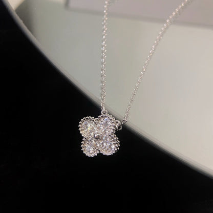 [AuraEcho]CLOVER 15MM DIAMOND SINGLE FLOWER NECKLACE