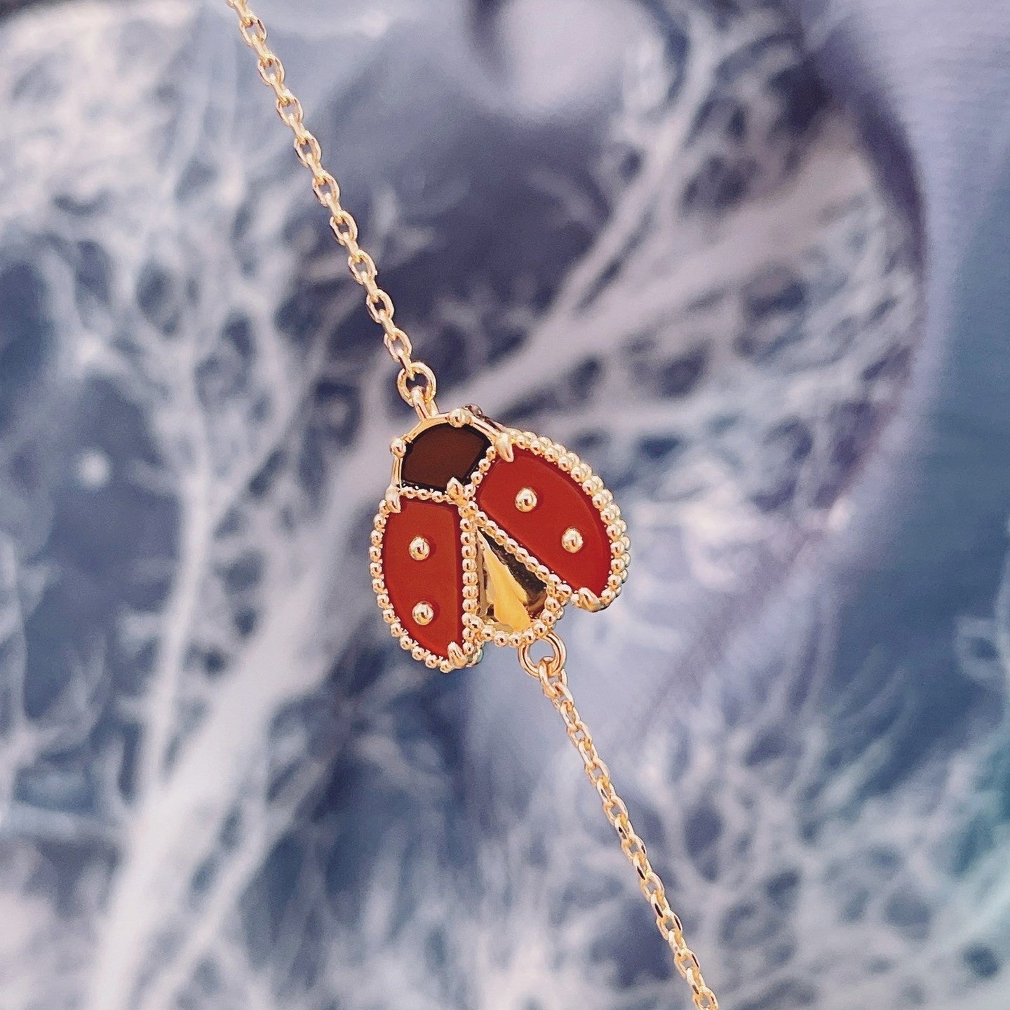 [AuraEcho]LUCKY SPRING 1 MOTIF PINK GOLD BRACELET